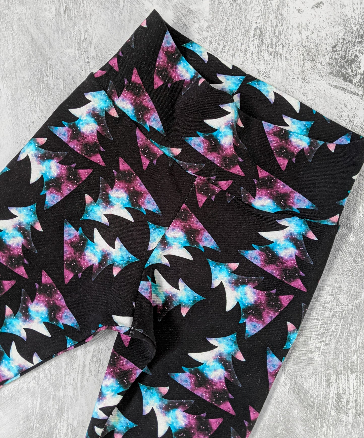 Premade 4-5yrs - Galaxy Xmas Tree Leggings